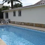 Anacasa Con Piscina Montgo Ch3215 شاليه *